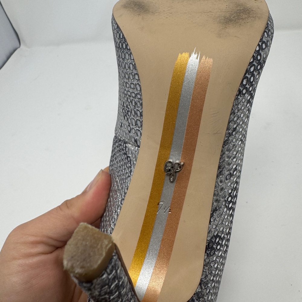 Sam Edelman Silver and Blue Snakeskin Pointed Toe Pumps – Size 7.5 - Picture 8 of 10